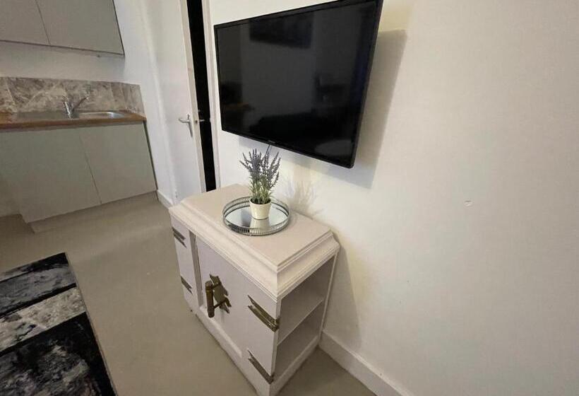 Студия Стандарт, X Hotel Brunswick Square