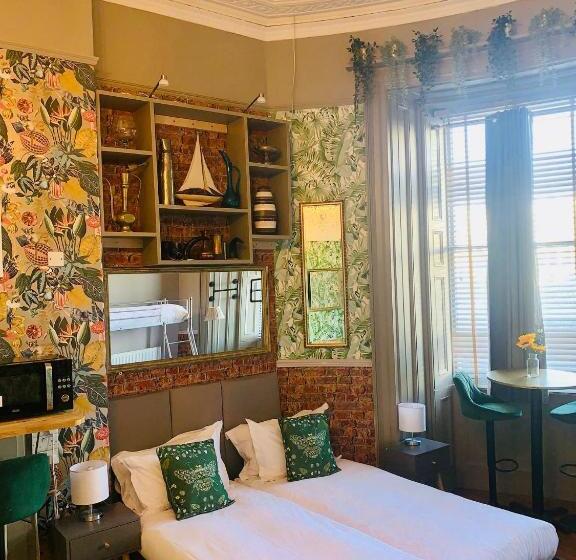 디럭스 패밀리 룸, X Hotel Brunswick Square