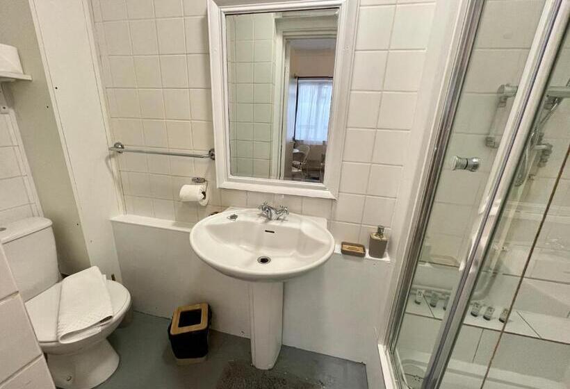 스탠다드 스튜디오, X Hotel Brunswick Square