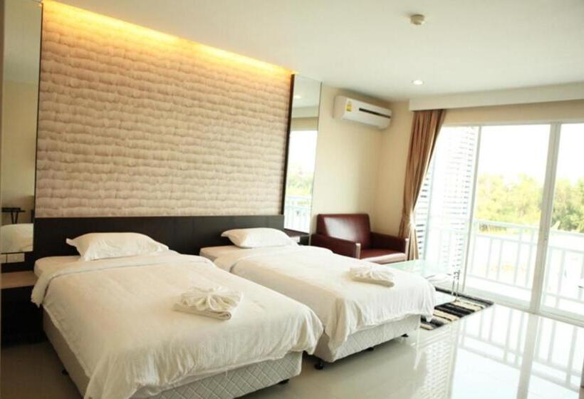اتاق لوکس, Golden City Rayong