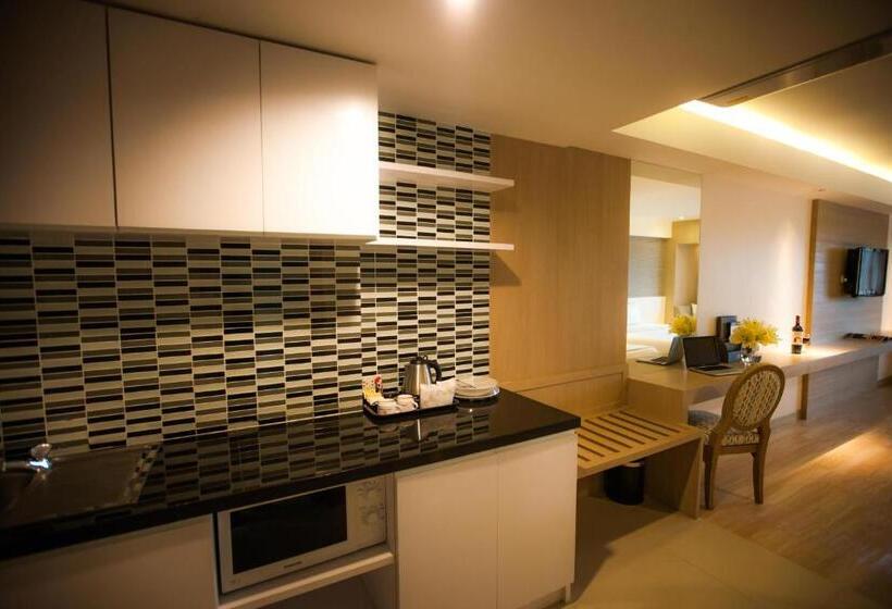 프리미엄 스위트, Golden City Rayong