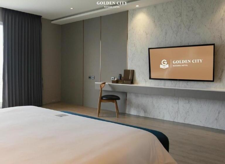 스탠다드 스튜디오 (전망), Golden City Rayong