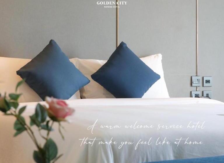 스탠다드 스튜디오 (전망), Golden City Rayong