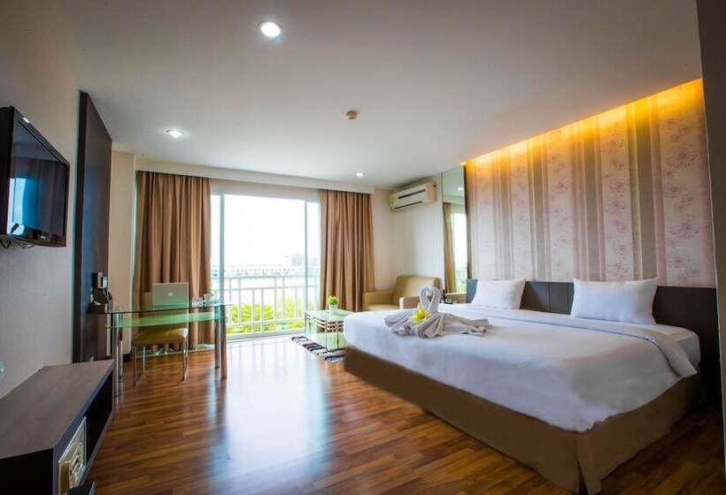 디럭스 룸, Golden City Rayong