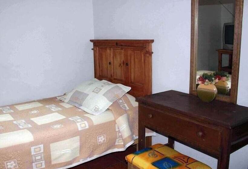 标准间, Hostal Menavi
