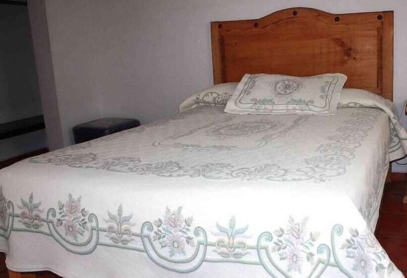 Standard Szoba, Hostal Menavi