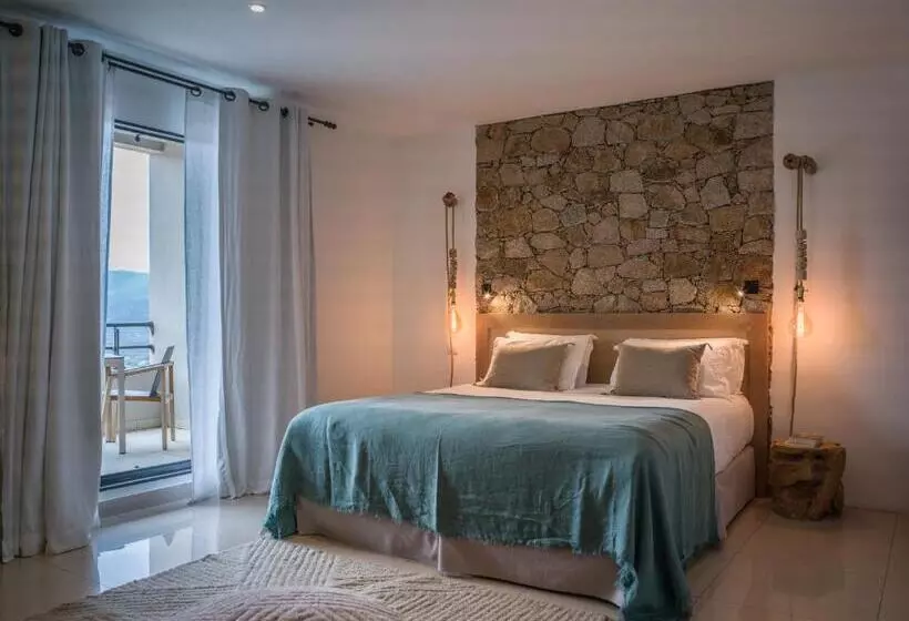 Chambre Deluxe, A Piattatella