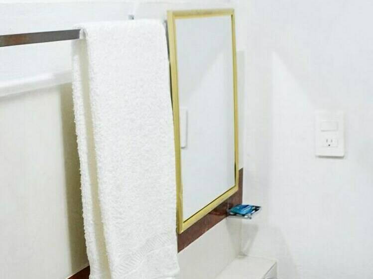 スタンダードシングルルーム, Bella Vista Tehuacan