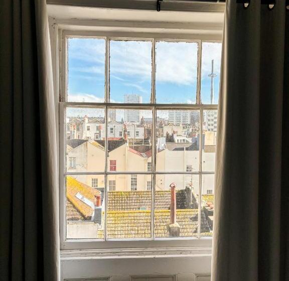 Номер Стандарт, X Hotel Brunswick Square