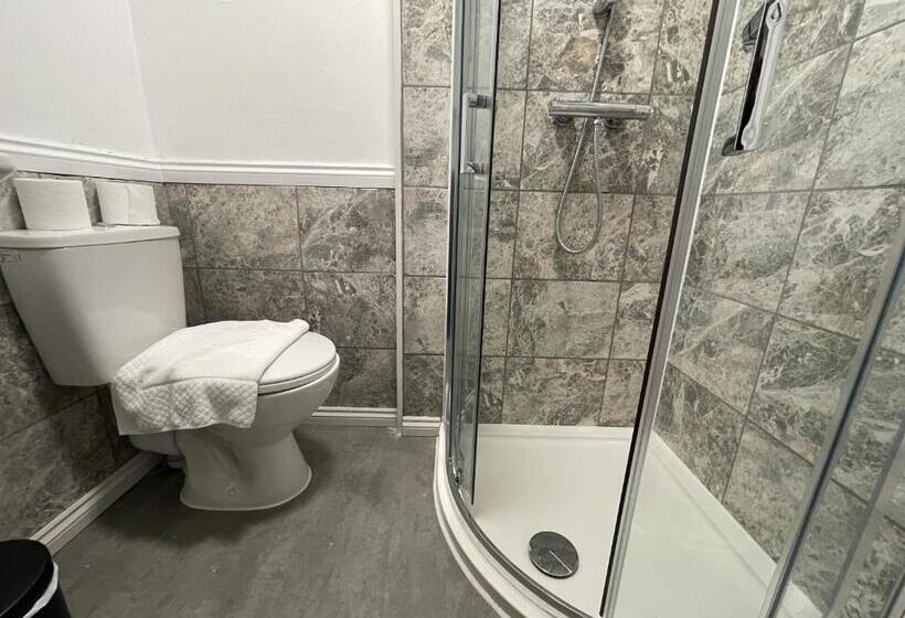 스탠다드 스튜디오, X Hotel Brunswick Square