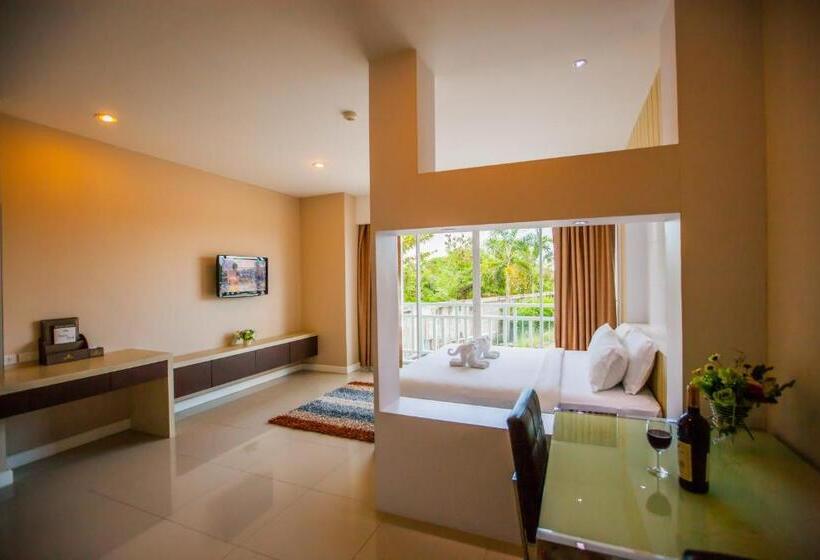 디럭스 룸, Golden City Rayong