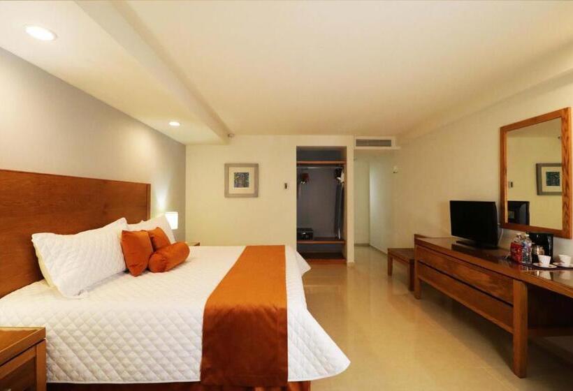 غرفه قياسيه سريرين مزدوجين, Hb Cordoba