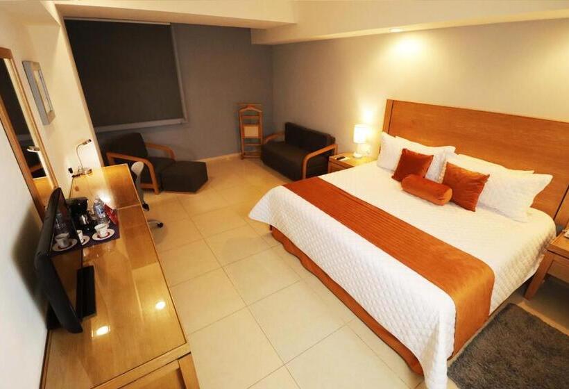 جناح جونيور, Hb Cordoba