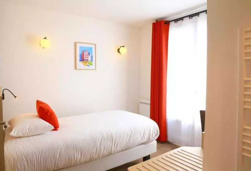 スタンダードシングルルーム, Logis Hôtels  Hôtel Marguerite D Anjou Angers Château