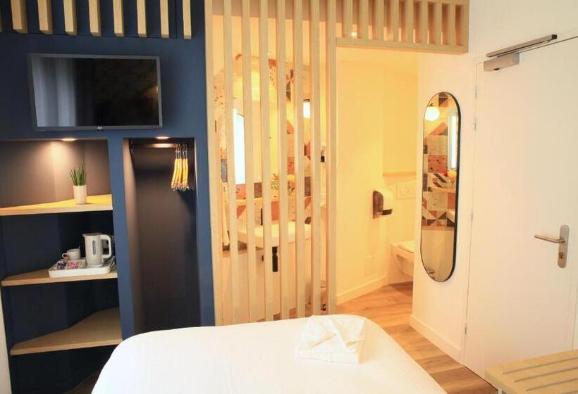 اتاق استاندارد یک نفره, Logis Hôtels Hôtel Marguerite D Anjou Angers Château