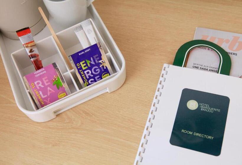 اتاق استاندارد یک نفره, Logis Hôtels Hôtel Marguerite D Anjou Angers Château