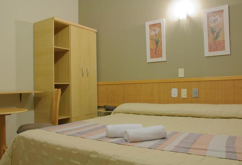 バルコニー付きスタンダードルーム, Montana Serra Negra