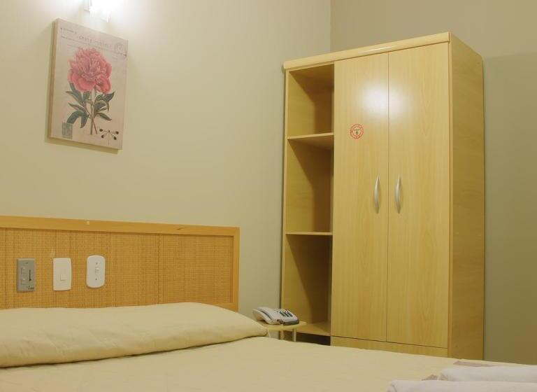 エコノミールーム, Montana Serra Negra