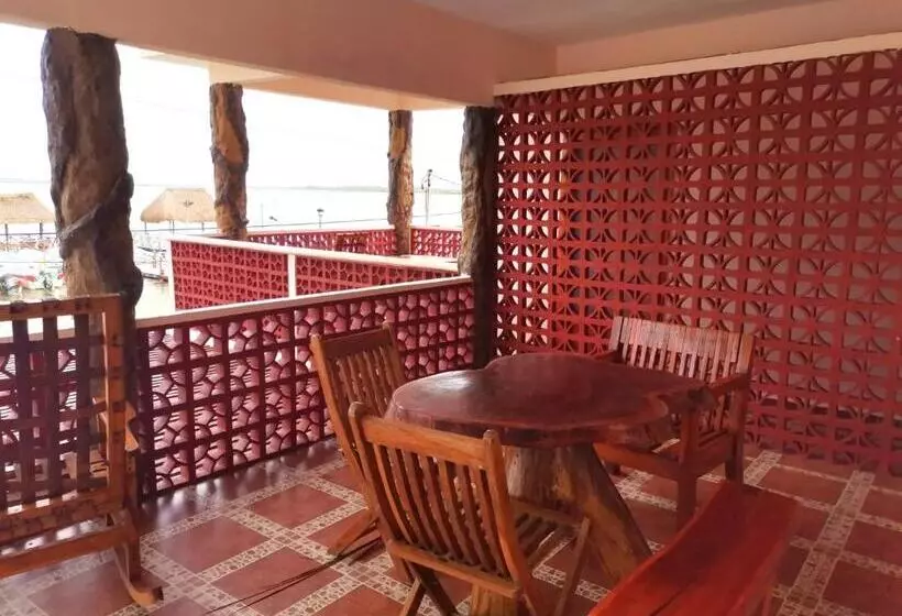 デラックスルーム, Posada El Perico Marinero