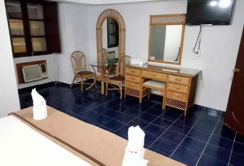 اتاق استاندارد با تخت بزرگ, Santander Veracruz Malecon