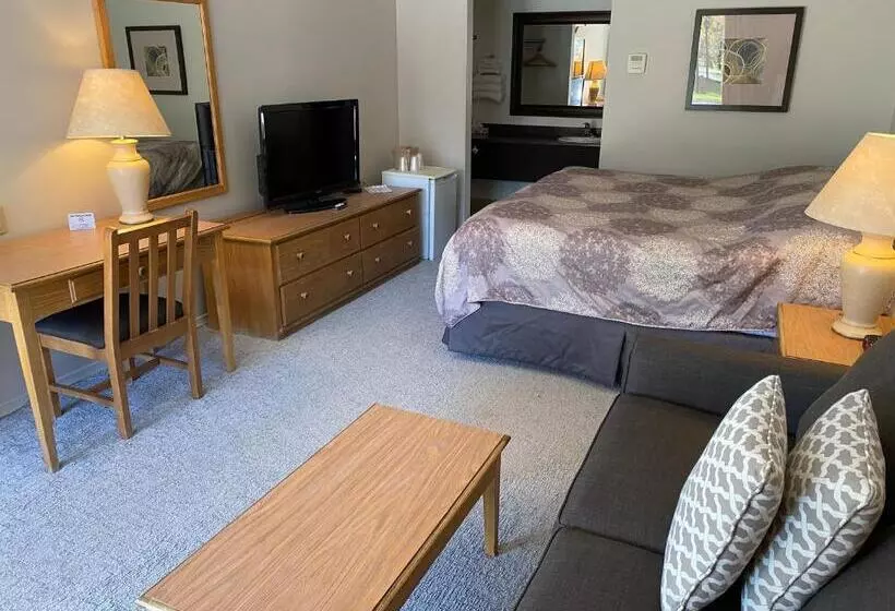 سوئیت با تخت بزرگ, Rideau Heights Inn