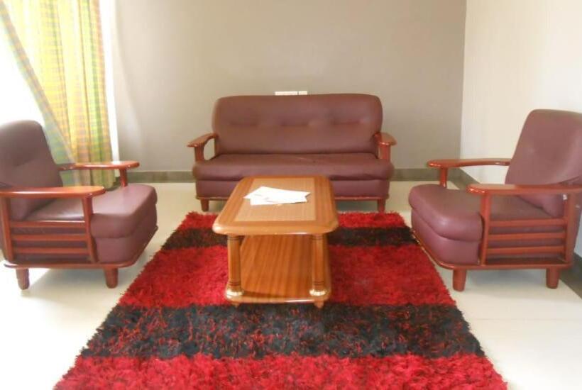 Люкс Повышенной Комфортности, Nayana