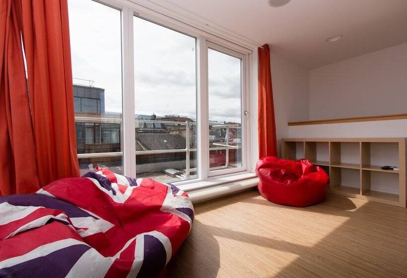 1 Bedroom Penthouse Apartment, Destiny Student Cowgate   Campus Accommodation