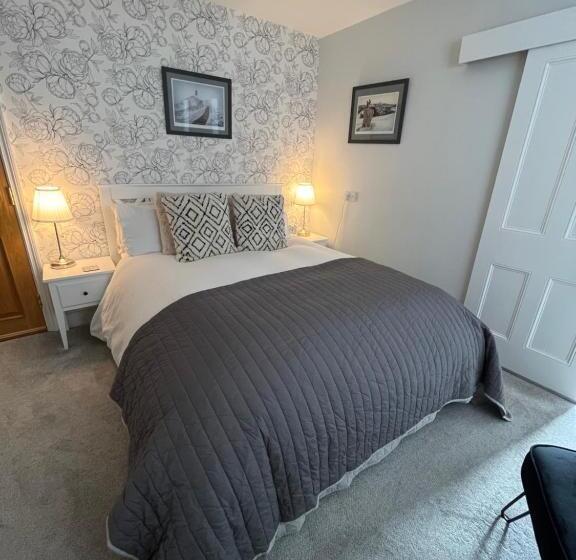 Номер Стандарт, The Glastonbury Townhouse B&b