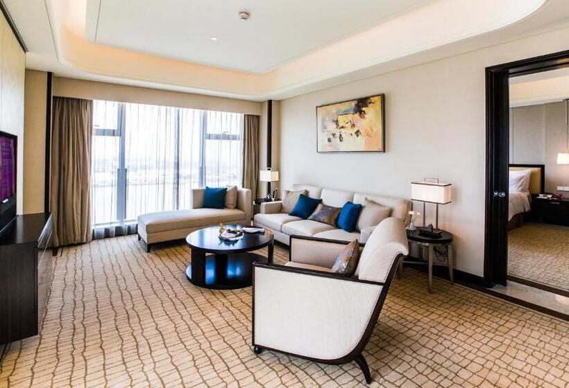 クラブルーム, Crowne Plaza Guangzhou Zengcheng, An Ihg Hotel  Canton Fair Free Shuttle Bus