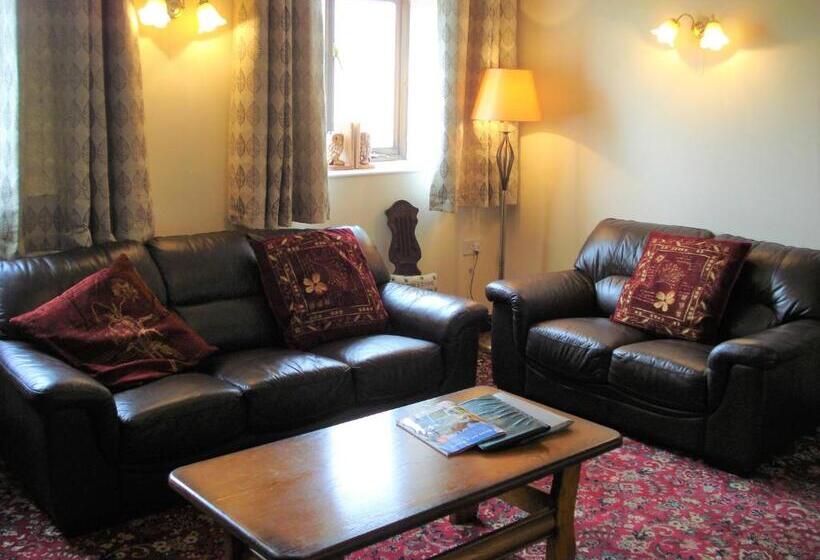 标准间, Double Gate B&b