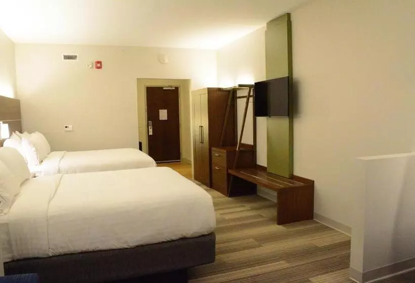 スイート, Holiday Inn Express & Suites Lexington Park California, An Ihg