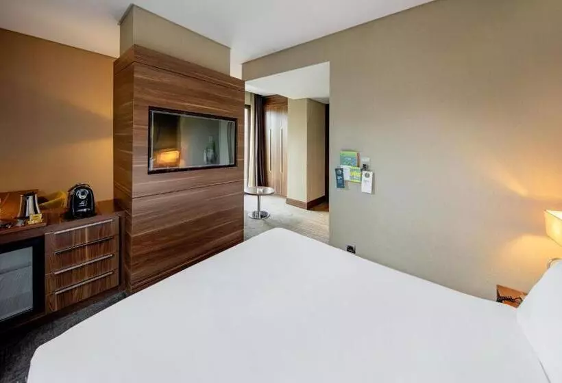 اتاق لوکس, Holiday Inn Istanbul   Kadikoy, An Ihg