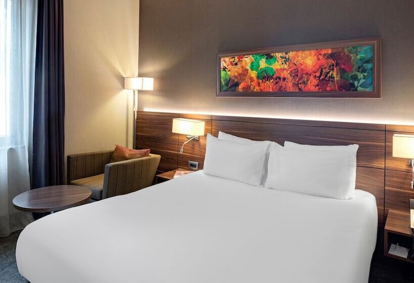Номер Стандарт, Holiday Inn Istanbul   Kadikoy, An Ihg