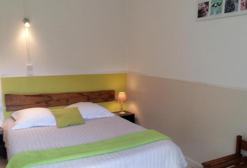 マウンテンビュースタンダードルーム, Hôtel La Gravenne