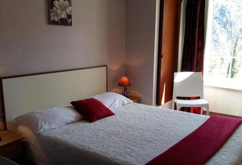 マウンテンビュースタンダードルーム, Hôtel La Gravenne