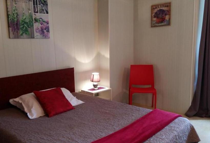 スタンダードシングルルーム, Hôtel La Gravenne