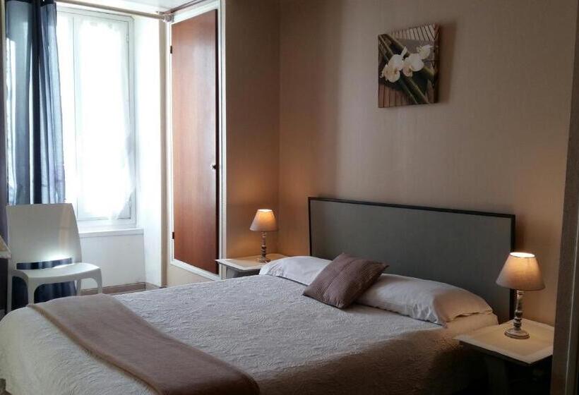 マウンテンビュースタンダードルーム, Hôtel La Gravenne