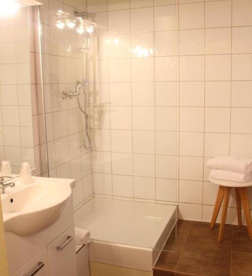 스탠다드 룸, Le Colibri