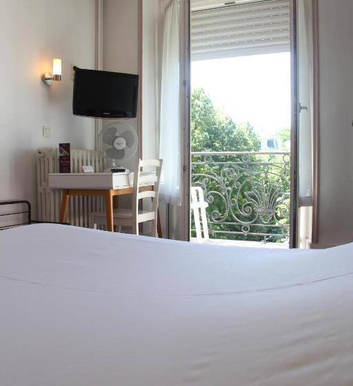 스탠다드 발코니 룸, Le Colibri