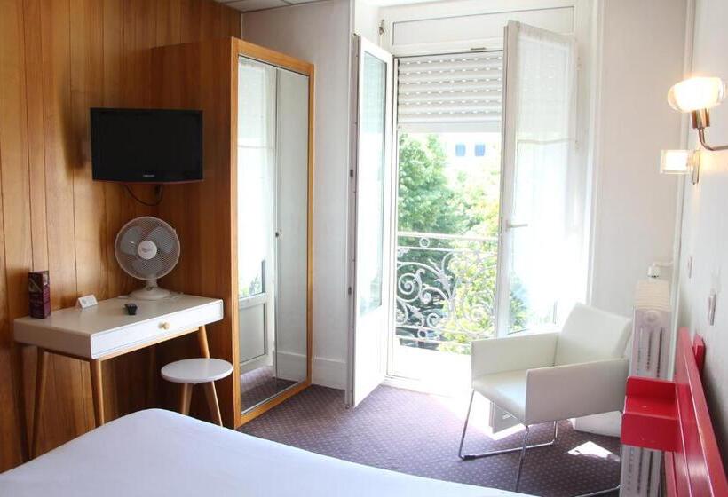 스탠다드 발코니 룸, Le Colibri