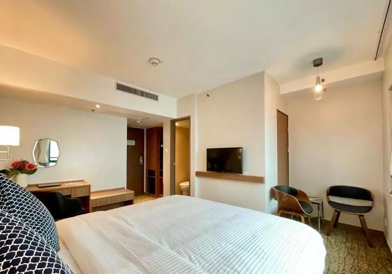 エコノミールーム, Livingston Lodge