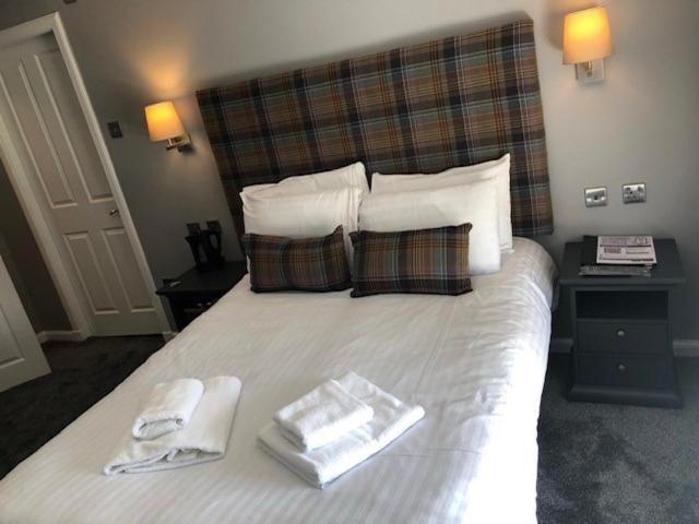 标准间, Old Churches House