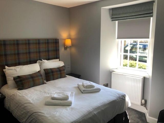 标准间, Old Churches House