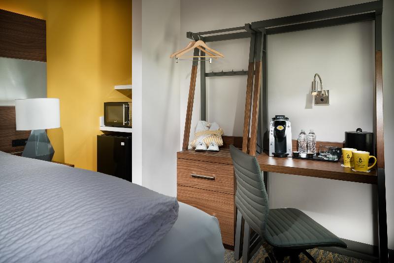 Люкс Кровать Кинг, Staypineapple, Hotel Z, Gaslamp San Diego