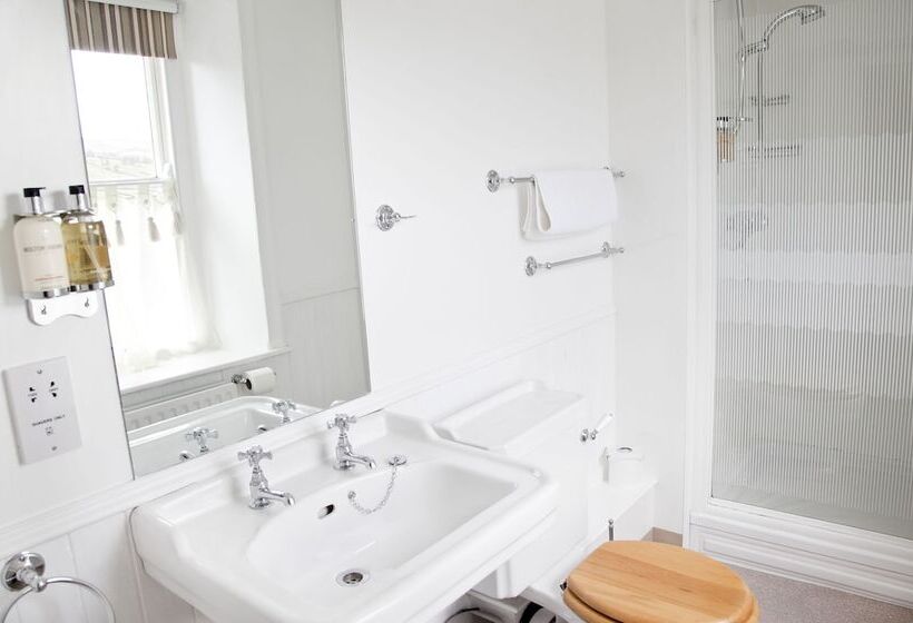 高级大房间, The Punch Bowl Inn