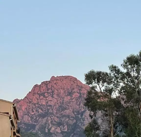 スーペリアトリプルルーム, Logis Hotel Le Lonca