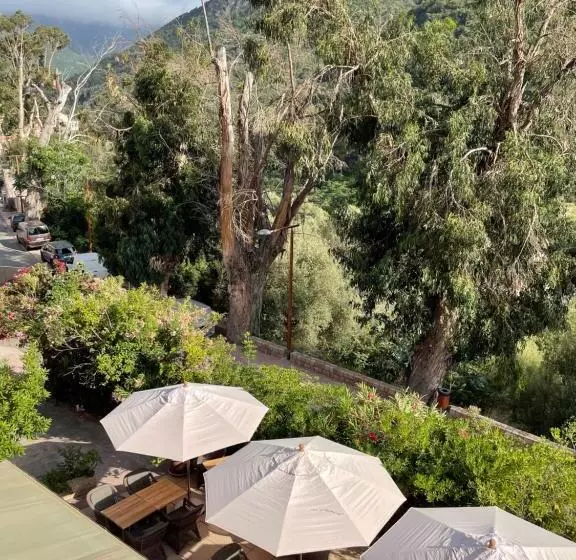 バルコニー付きスーペリアルーム, Logis Hotel Le Lonca