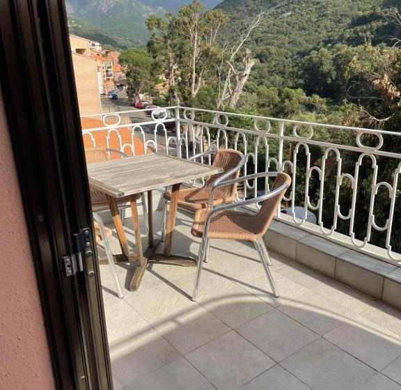 Номер Superior с Балконом, Logis Hotel Le Lonca