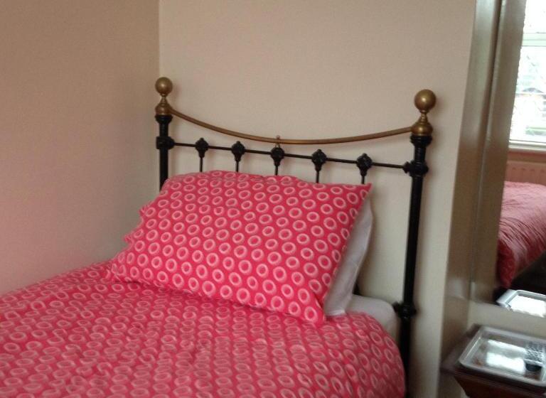 חדר סטנדרט יחיד, Ivy House