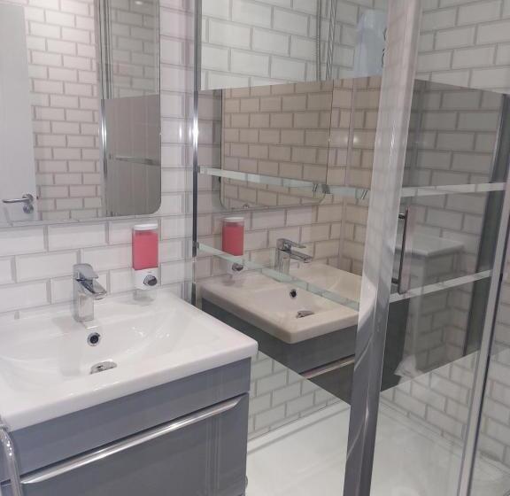 חדר דלוקס נוף לים, Kings Boutique